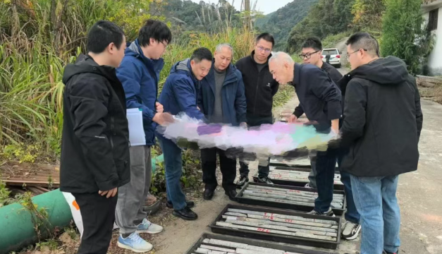 中核南方地勘中心2025年度铀矿地质项目顺利通过野外验收